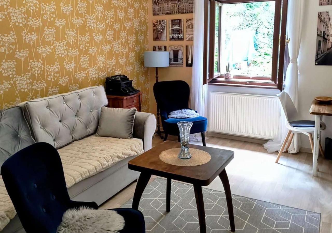 Vysehrad Flat 2 Private For Up To 4 Guests Center & Congress * Praga