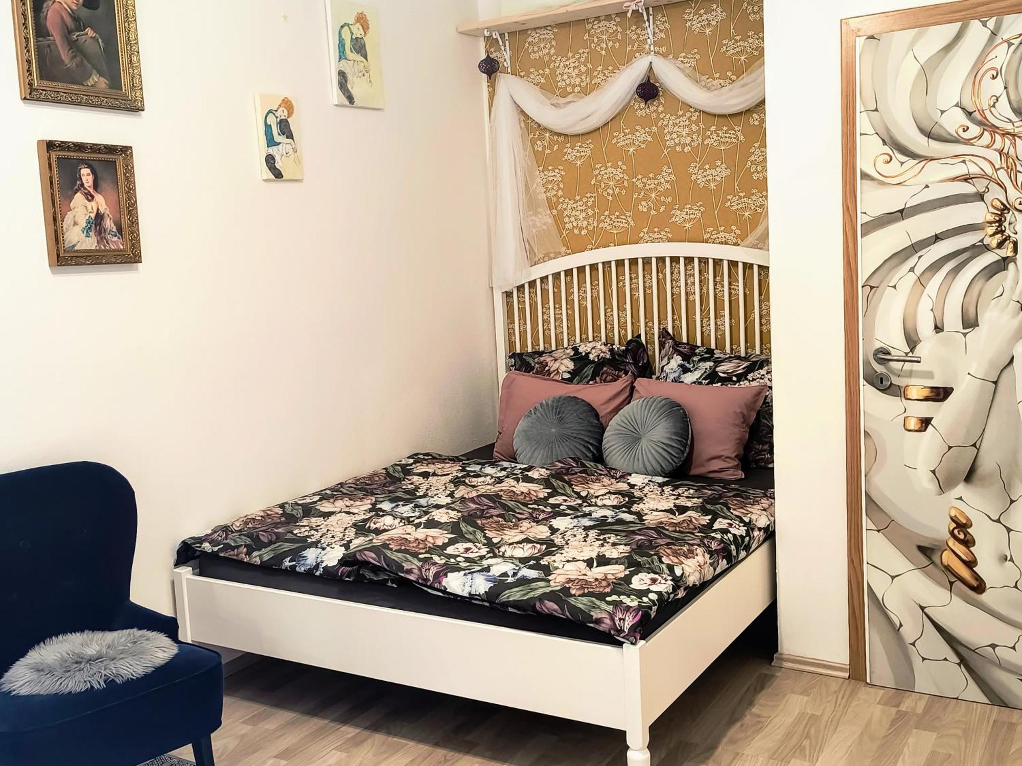 Vysehrad Flat 2 Private For Up To 4 Guests Center & Congress