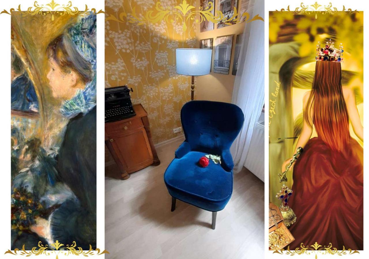 Vysehrad Flat 2 Private For Up To 4 Guests Center & Congress * פראג