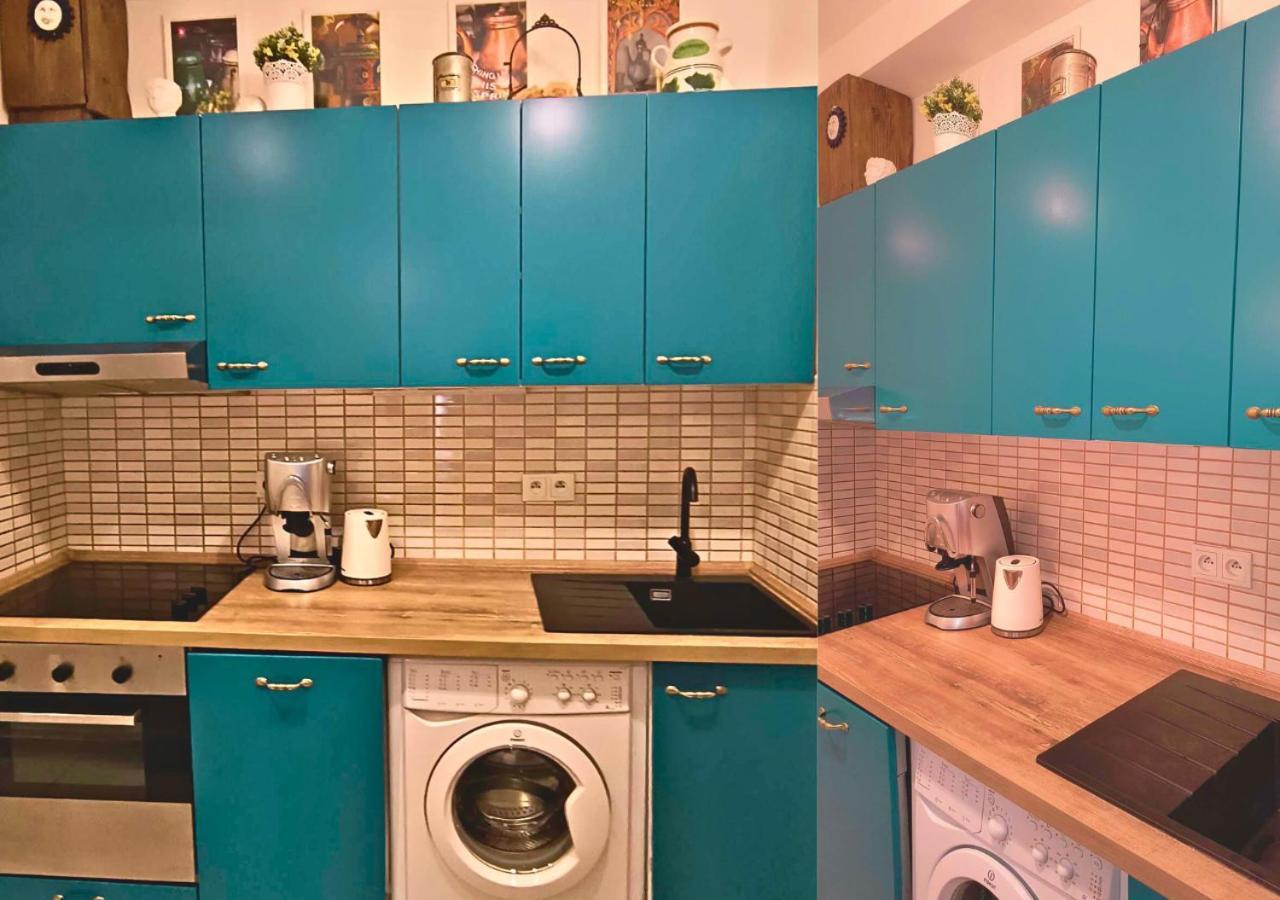 Vysehrad Flat 2 Private For Up To 4 Guests Center & Congress * פראג